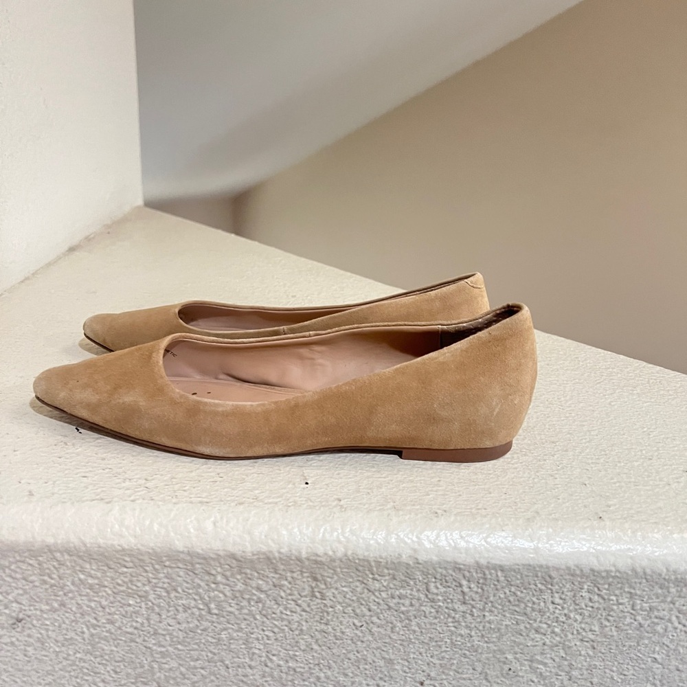 Banana Republic tan suede leather pointed toe flats sandals shoes comfort sz 8.5